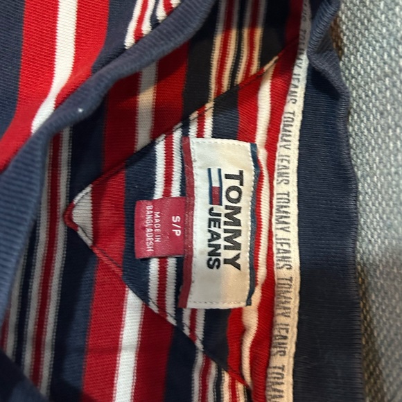Tommy Hilfiger T-Shirt - Picture 3 of 4